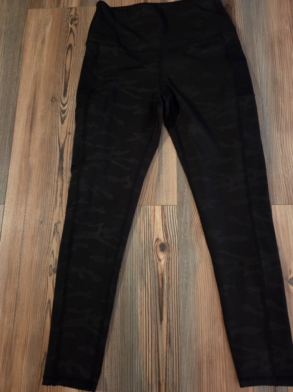 Black Camouflage Leggings - Women's Active Leggings